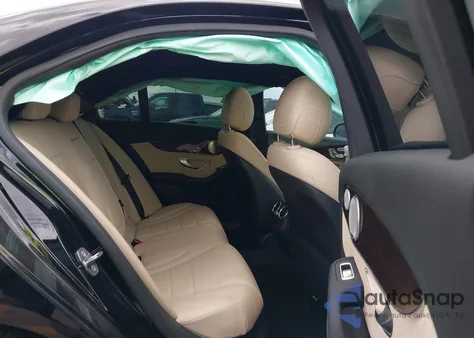 2019 Mercedes-Benz C 300 из США, поврежденный, VIN 55SWF8DB2KU287542